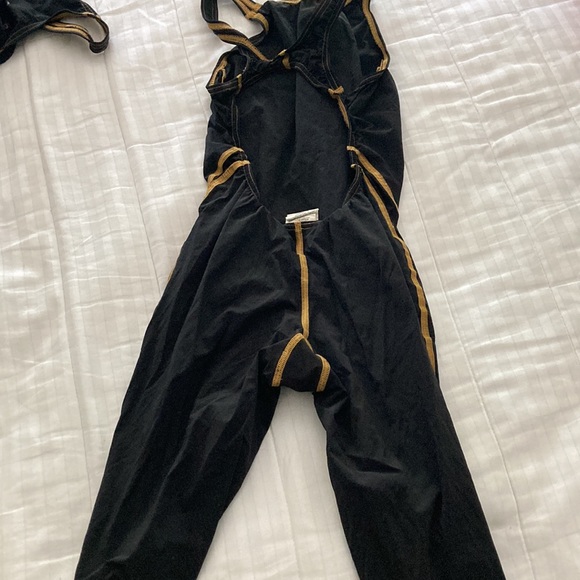 Speedo LZR pro women’s technical fastskin swimsuit - Picture 2 of 4